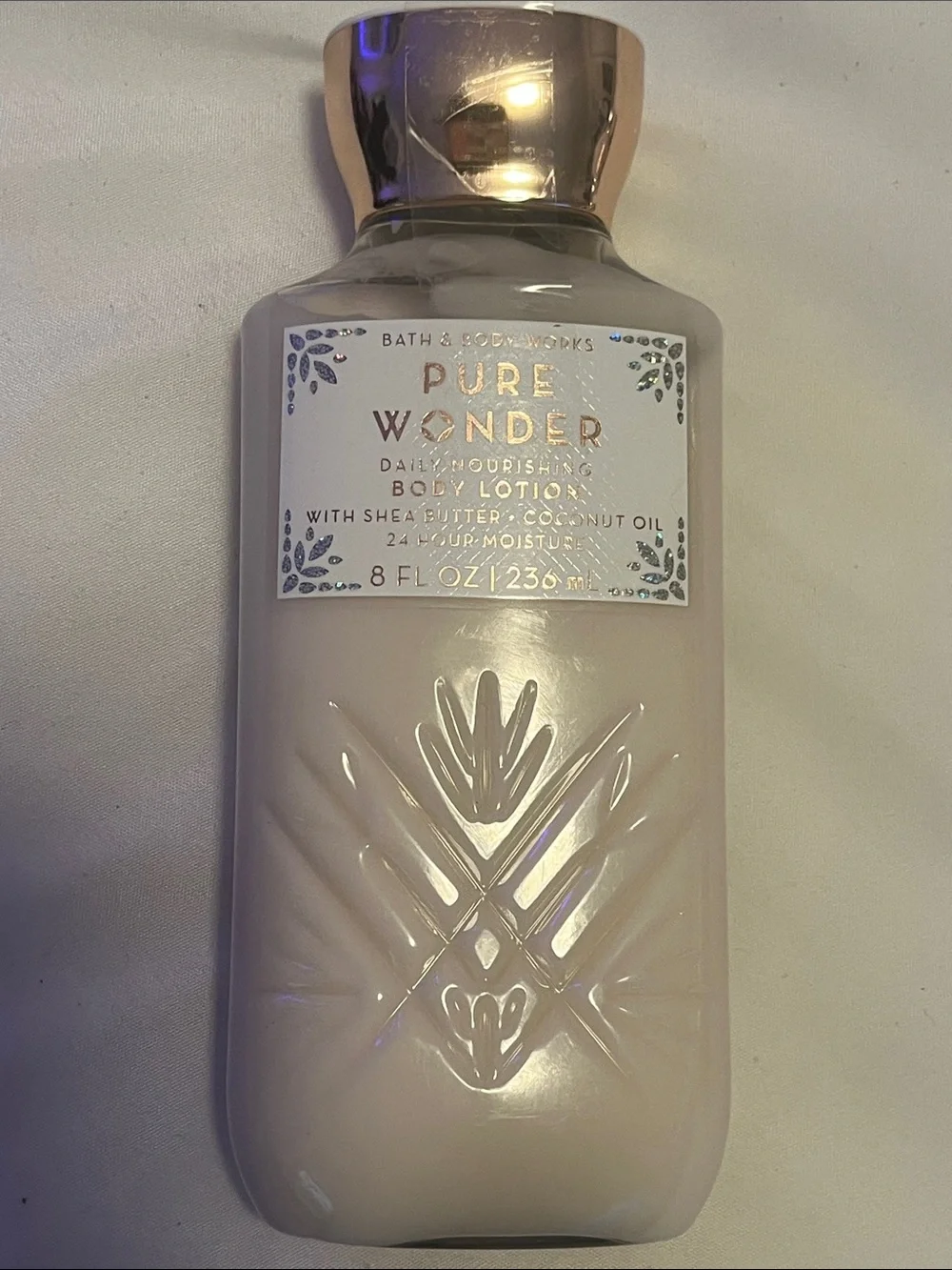 Bath & Body Works Pure Wonder Daily Nourishing Body Lotion 8FL.OZ.